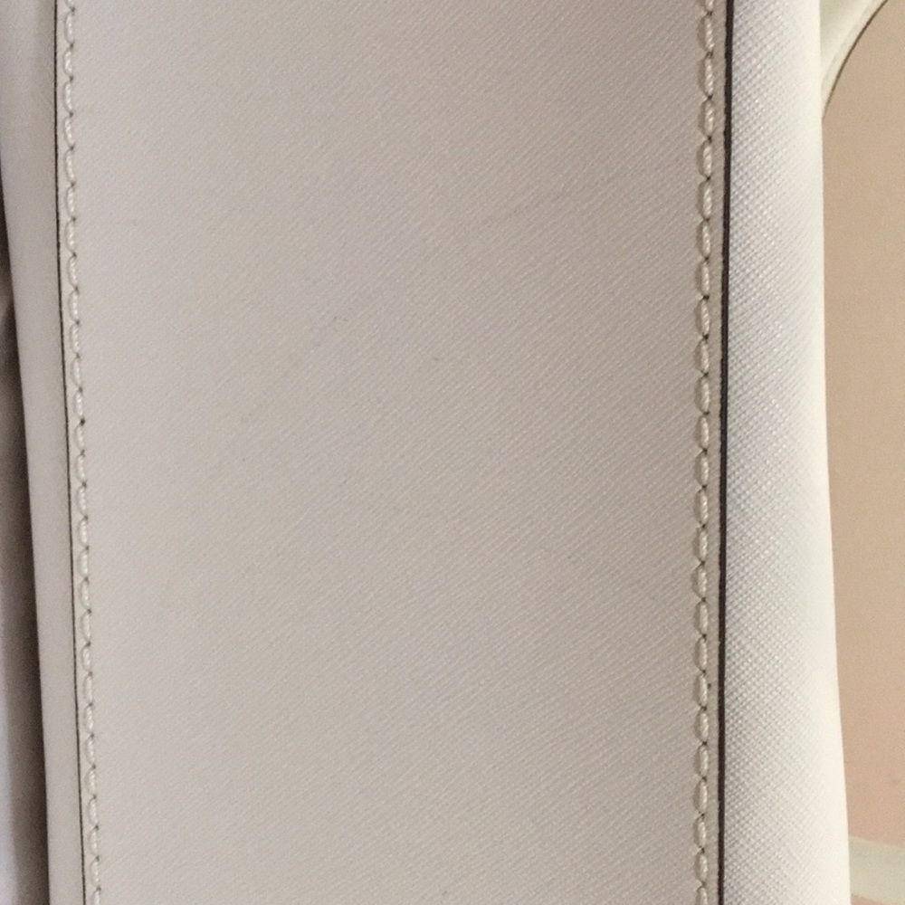 MK white bag - Picture 8 of 8